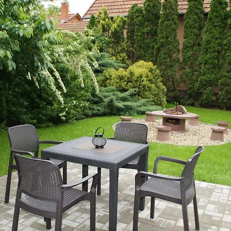Apartament Fonix Apartman